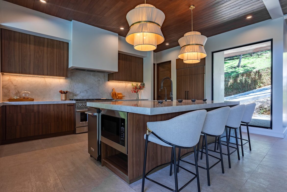 CASA 13 – LUXURY HOME IN EXCLUSIVE COMMUNITY OF LAS COLINAS
