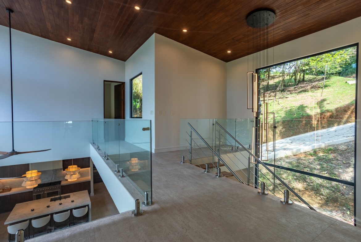CASA 13 – LUXURY HOME IN EXCLUSIVE COMMUNITY OF LAS COLINAS