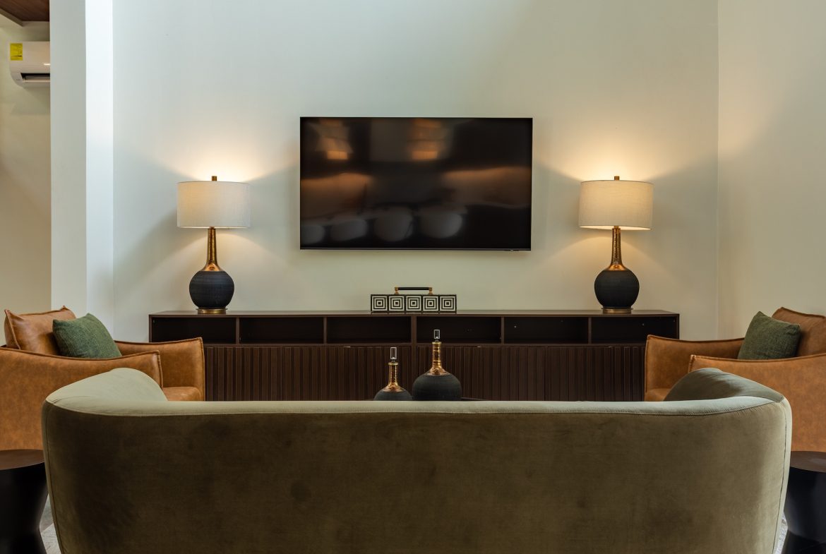 CASA 13 – LUXURY HOME IN EXCLUSIVE COMMUNITY OF LAS COLINAS