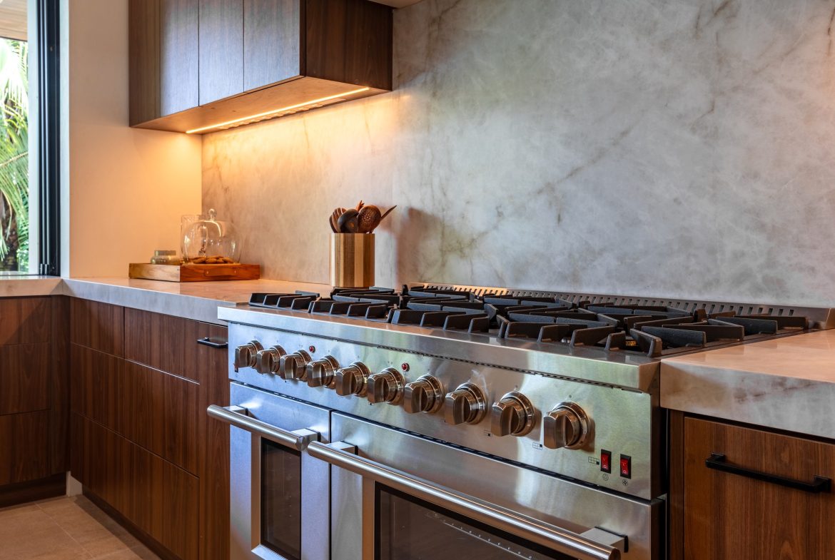 CASA 13 – LUXURY HOME IN EXCLUSIVE COMMUNITY OF LAS COLINAS
