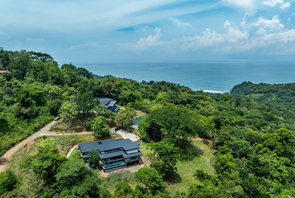 CASA 23 – LAS COLINAS LUXURY ONE LEVEL HOME CLOSE TO EVERYTHING, Uvita, Costa Rica — photo 5