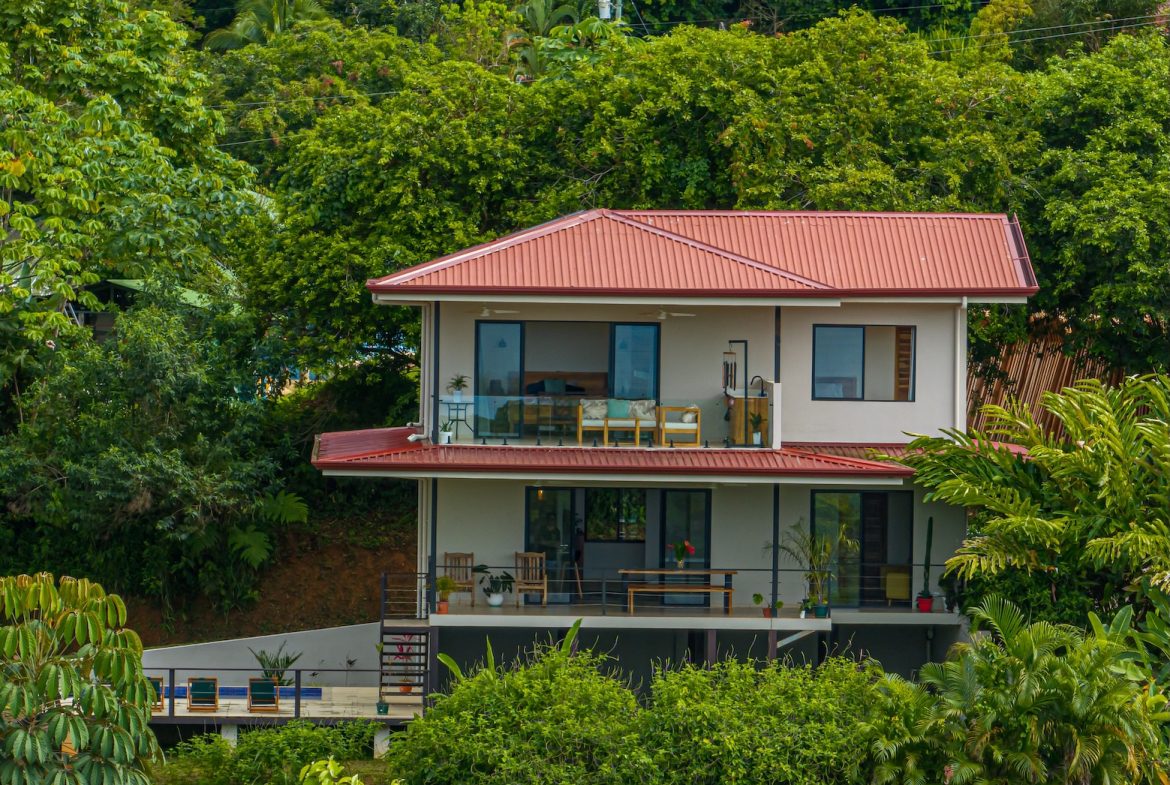 TWO FLOOR PROPERTY WITH TWO BEDROOM AND OCEAN VIEWS, IN SAN JOSECITO – 2.2 ACRES, Uvita, Costa Rica — photo 6