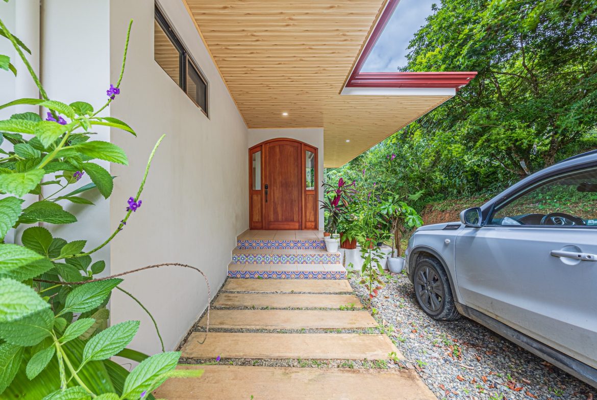 TWO FLOOR PROPERTY WITH TWO BEDROOM AND OCEAN VIEWS, IN SAN JOSECITO – 2.2 ACRES, Uvita, Costa Rica — photo 8