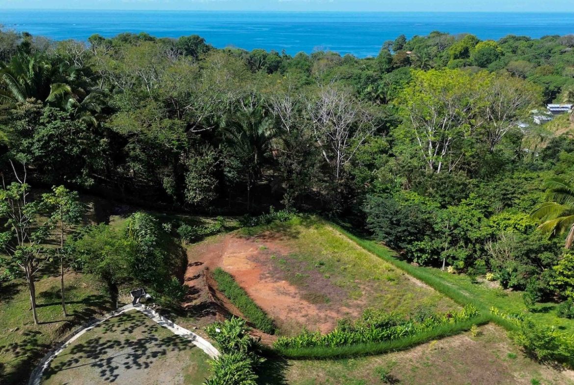 BUILDING PROPERTY WITH OCEAN VIEWS,IN SAN JOSECITO – 17 ACRES