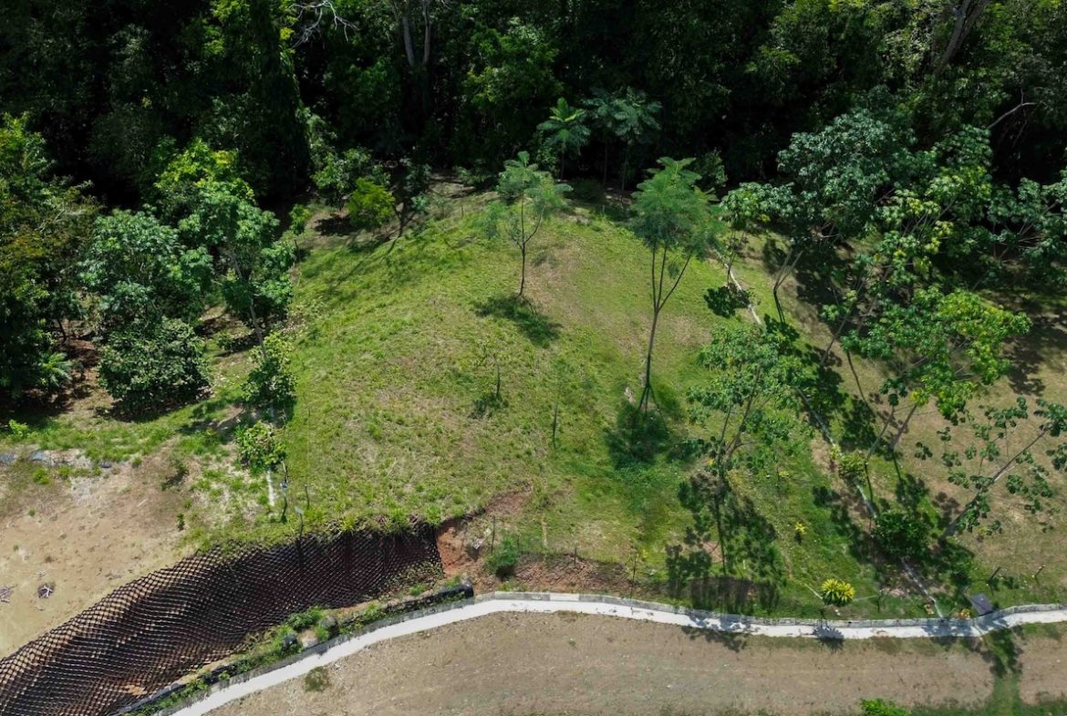 BUILDING PROPERTY WITH OCEAN VIEWS,IN SAN JOSECITO – 17 ACRES