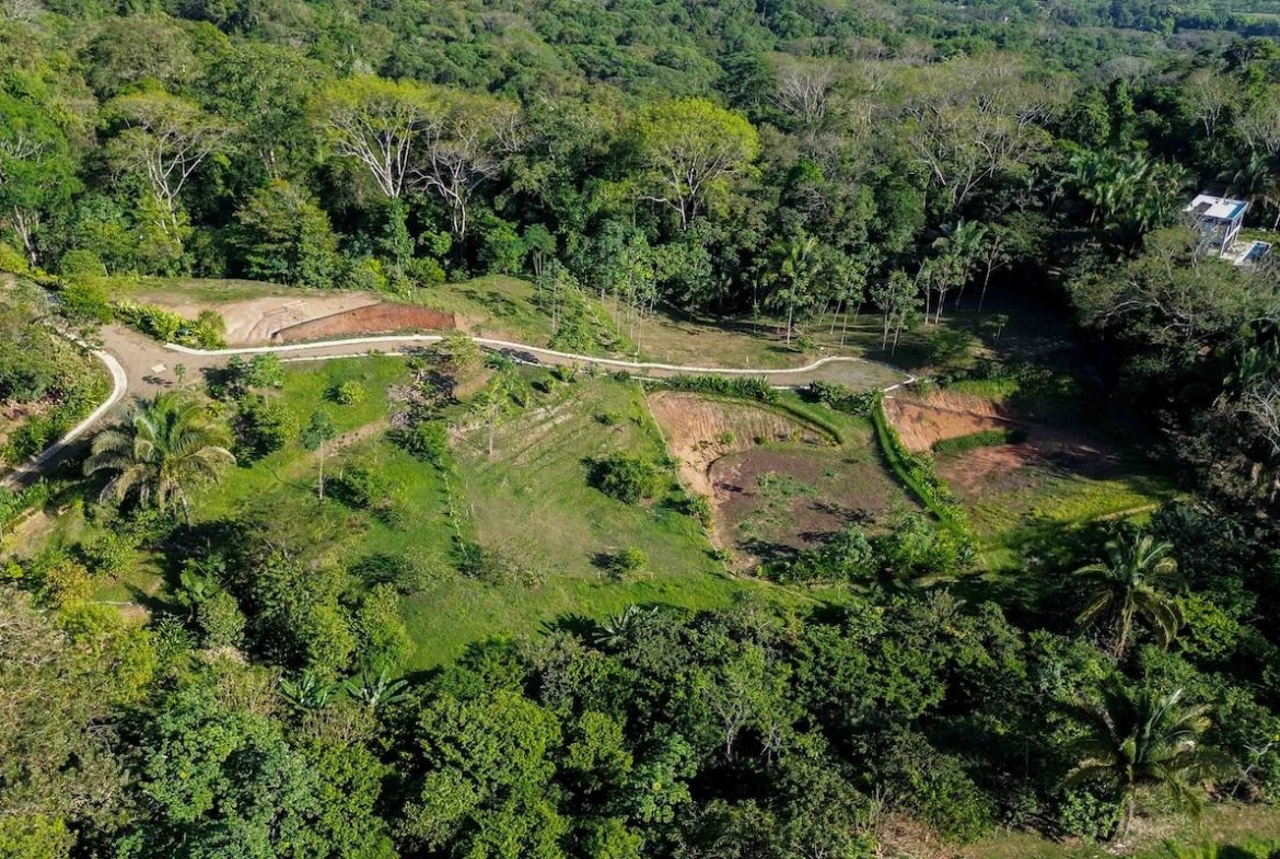 BUILDING PROPERTY WITH OCEAN VIEWS,IN SAN JOSECITO – 17 ACRES