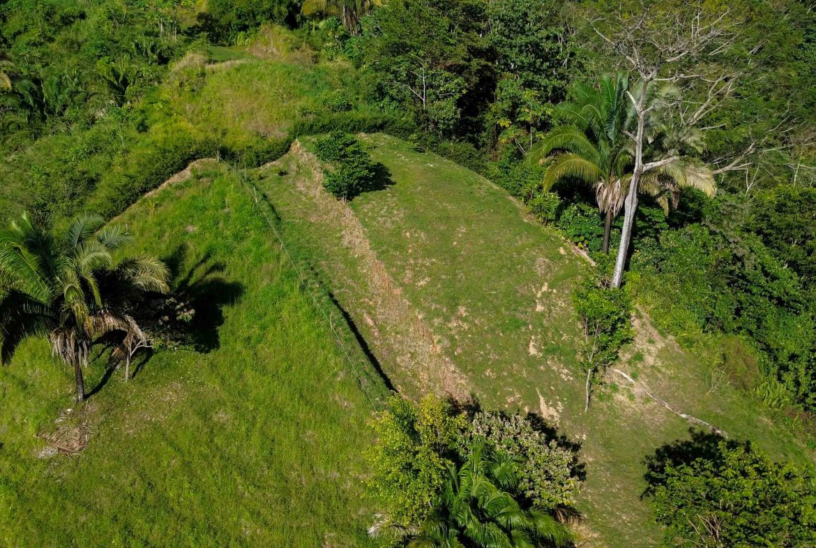 BUILDING PROPERTY WITH OCEAN VIEWS,IN SAN JOSECITO – 17 ACRES