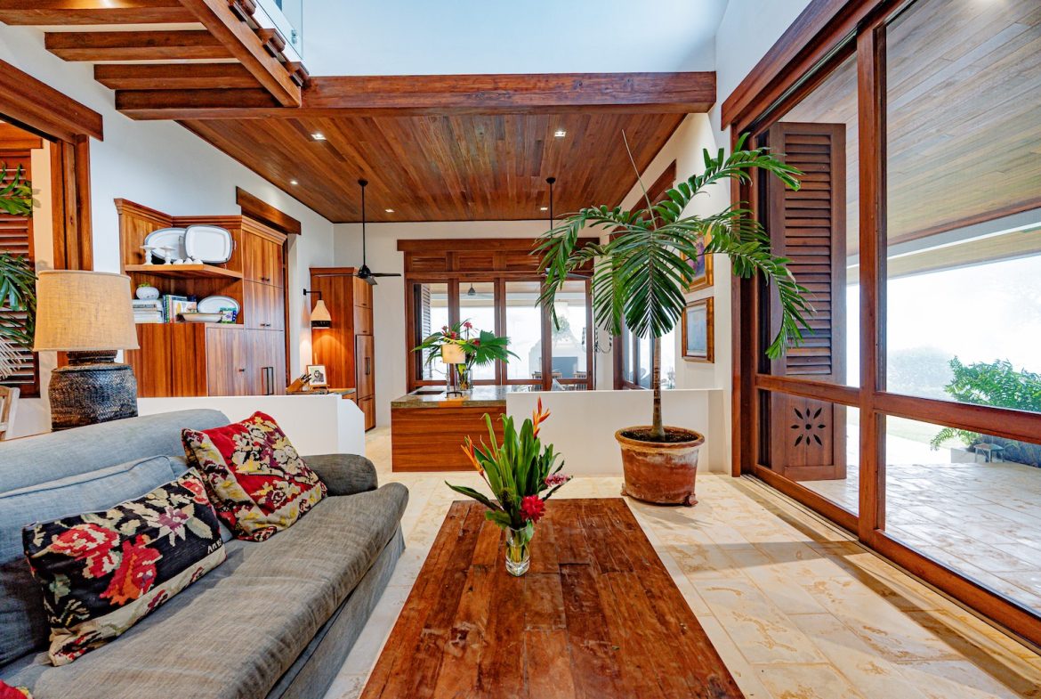 PROPERTY TWO FLOOR WITH TWO BEDROOM AND ADDITIONAL LOT SIZE NEXT TO PROPERTY, IN ESCALERAS – 3 ACRES, Uvita, Costa Rica — photo 8