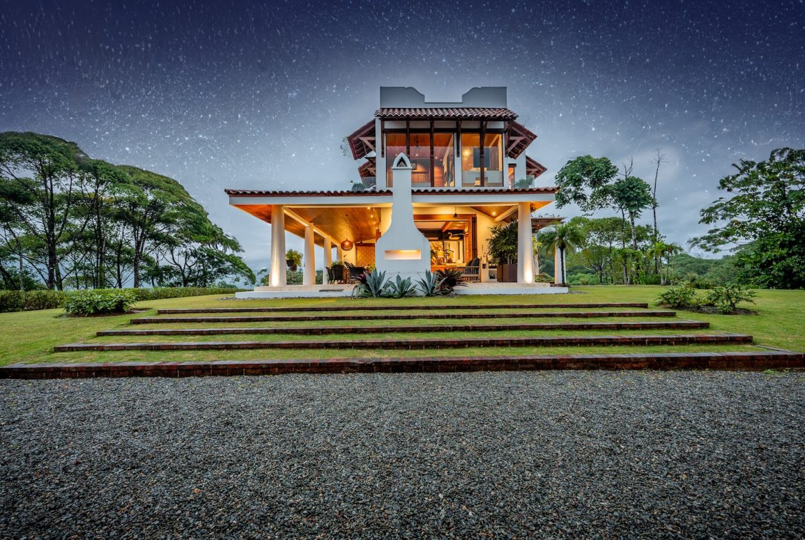 PROPERTY TWO FLOOR WITH TWO BEDROOM AND ADDITIONAL LOT SIZE NEXT TO PROPERTY, IN ESCALERAS – 3 ACRES, Uvita, Costa Rica — photo 5