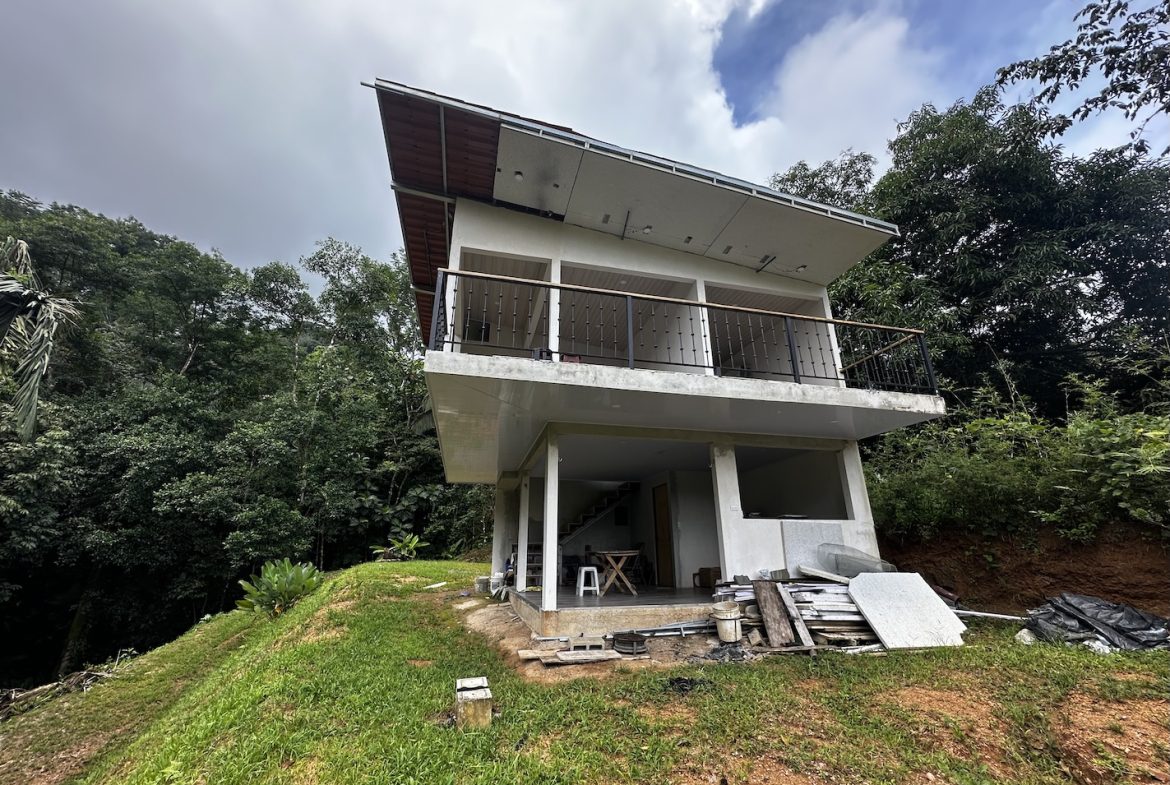 PROPERTY UNDER CONSTRUCTION WITH PROPERTY LAND VIEWS, IN PLAYA HERMOSA – 0.24 ACRES, Uvita, Costa Rica — photo 4