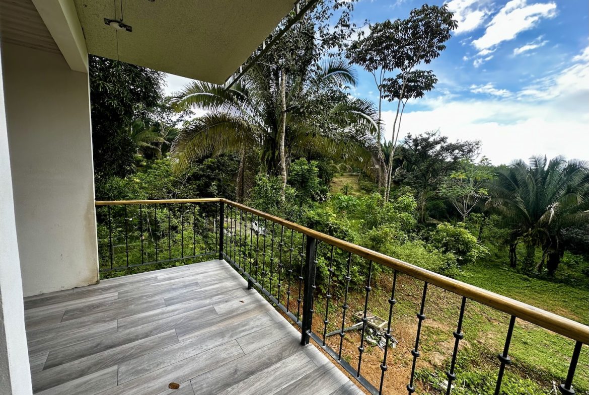 PROPERTY UNDER CONSTRUCTION WITH PROPERTY LAND VIEWS, IN PLAYA HERMOSA – 0.24 ACRES