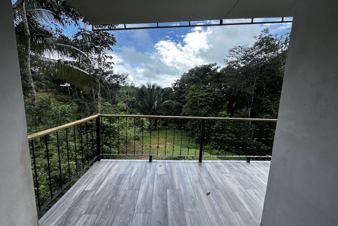 PROPERTY UNDER CONSTRUCTION WITH PROPERTY LAND VIEWS, IN PLAYA HERMOSA – 0.24 ACRES