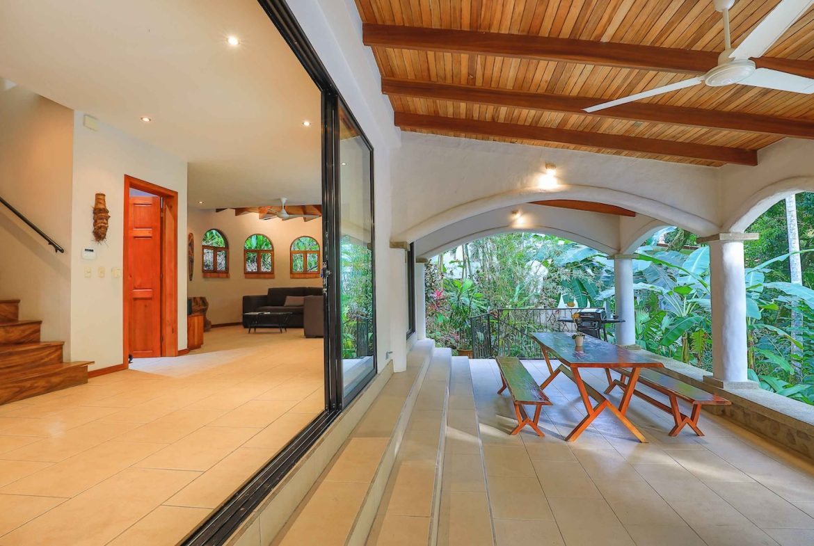 JUNGLE PROPERTY WITH THREE BEDROOM HOME AND POOL, IN CERRO QUEPOS – 0.28 ACRES