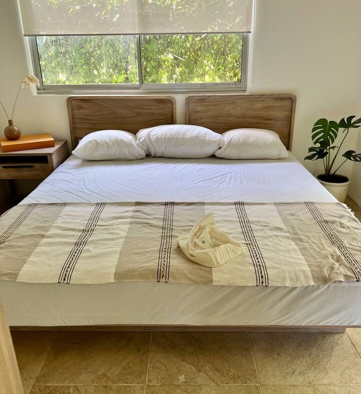 PROPERTY TWO BEDROOM HOME WITH LANDSCAPING VIEWS, IN HATILLO – 0.13 ACRES