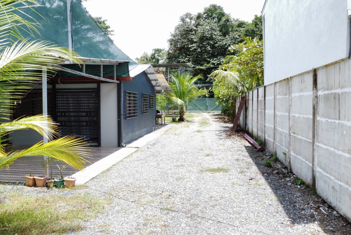 PRIME LAND OPPORTUNITY ON THE ROAD TO PLAYA CHAMAN – 0.83 ACRES