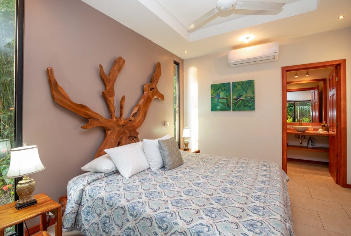 JUNGLE PROPERTY WITH THREE BEDROOM HOME AND POOL, IN CERRO QUEPOS – 0.28 ACRES
