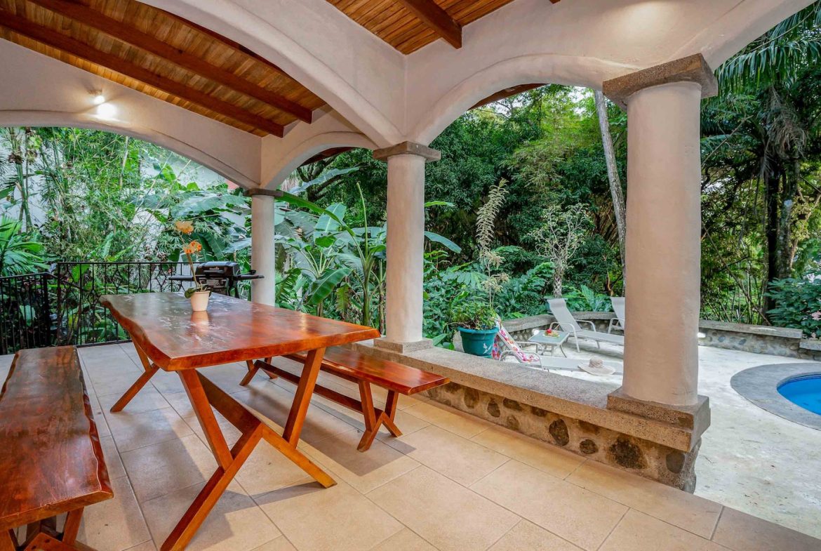 JUNGLE PROPERTY WITH THREE BEDROOM HOME AND POOL, IN CERRO QUEPOS – 0.28 ACRES
