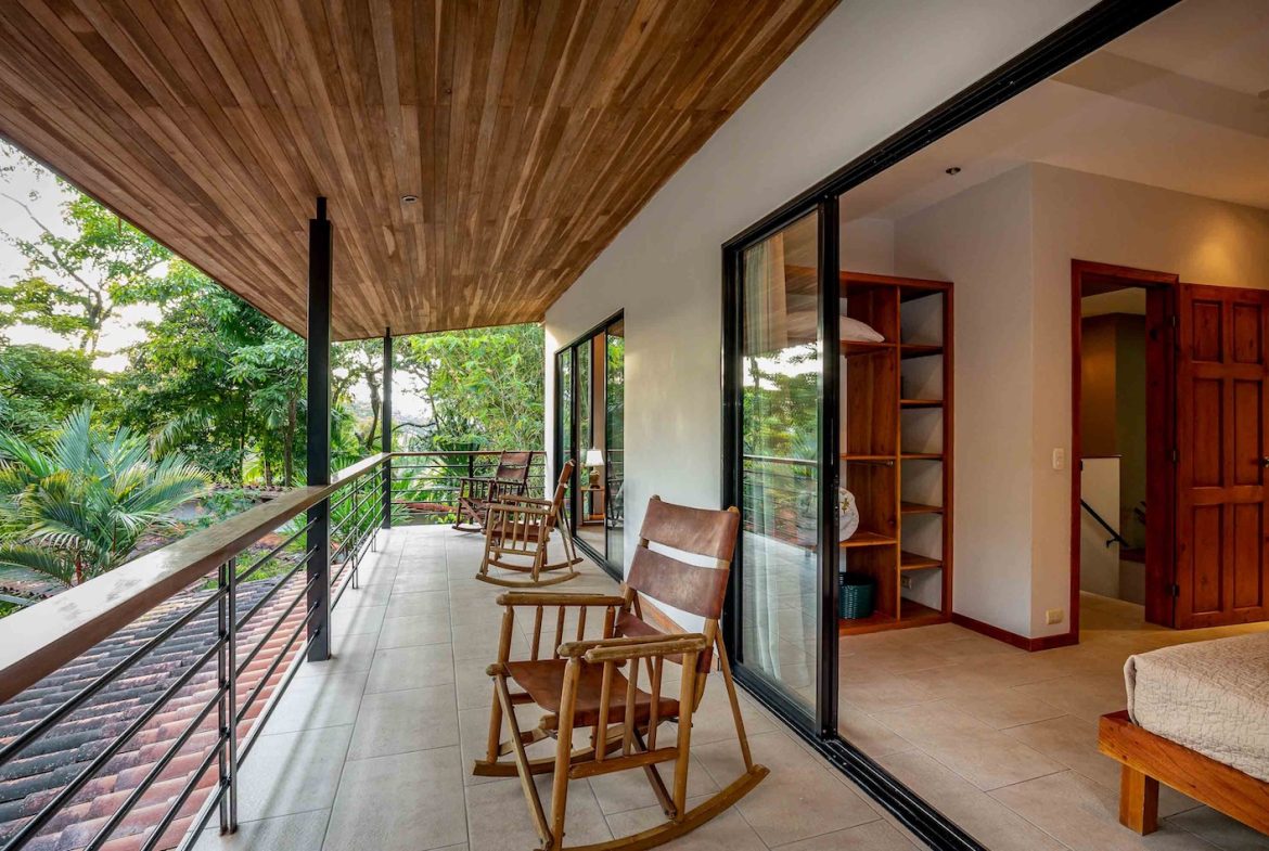 JUNGLE PROPERTY WITH THREE BEDROOM HOME AND POOL, IN CERRO QUEPOS – 0.28 ACRES