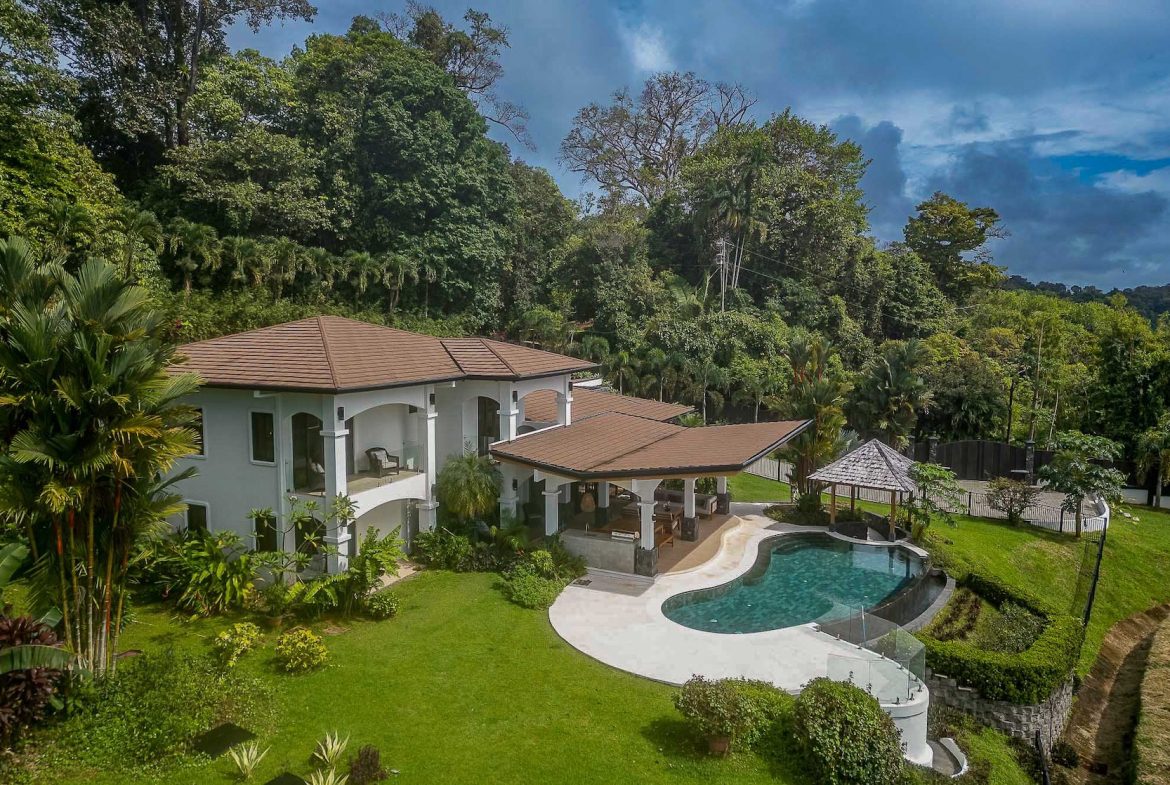 PROPERTY WITH FOUR BEDROOMS HOME AND PANORAMIC OCEAN VIEWS, IN GUAPIL – 12 ACRES, Uvita, Costa Rica — photo 3