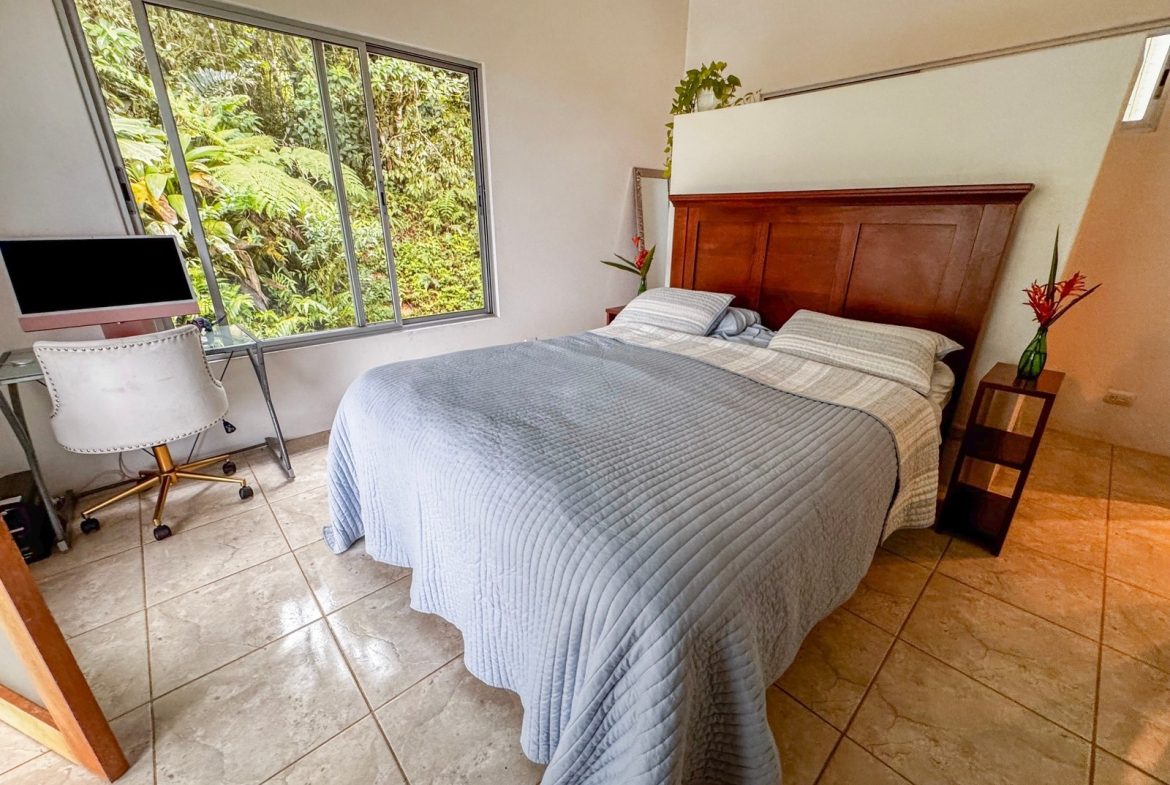 PROPERTY WITH 2 HOUSES AND EXTRA BUILDING LOTS, IN PUERTO CORTES – 9.8 ACRES, Uvita, Costa Rica — photo 8