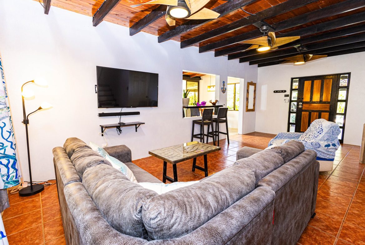 PROPERTY WITH A GUEST HOUSE AND PANORAMIC VIEWS OF THE OCEAN AND MOUNTAINS, IN LAGUNAS – 1.39 ACRES, Uvita, Costa Rica — photo 5