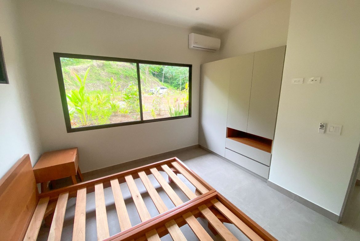 PROPERTY WITH THREE BEDROOM, AND PANORAMIC VIEWS, IN OJOCHAL – 2.5 ACRES