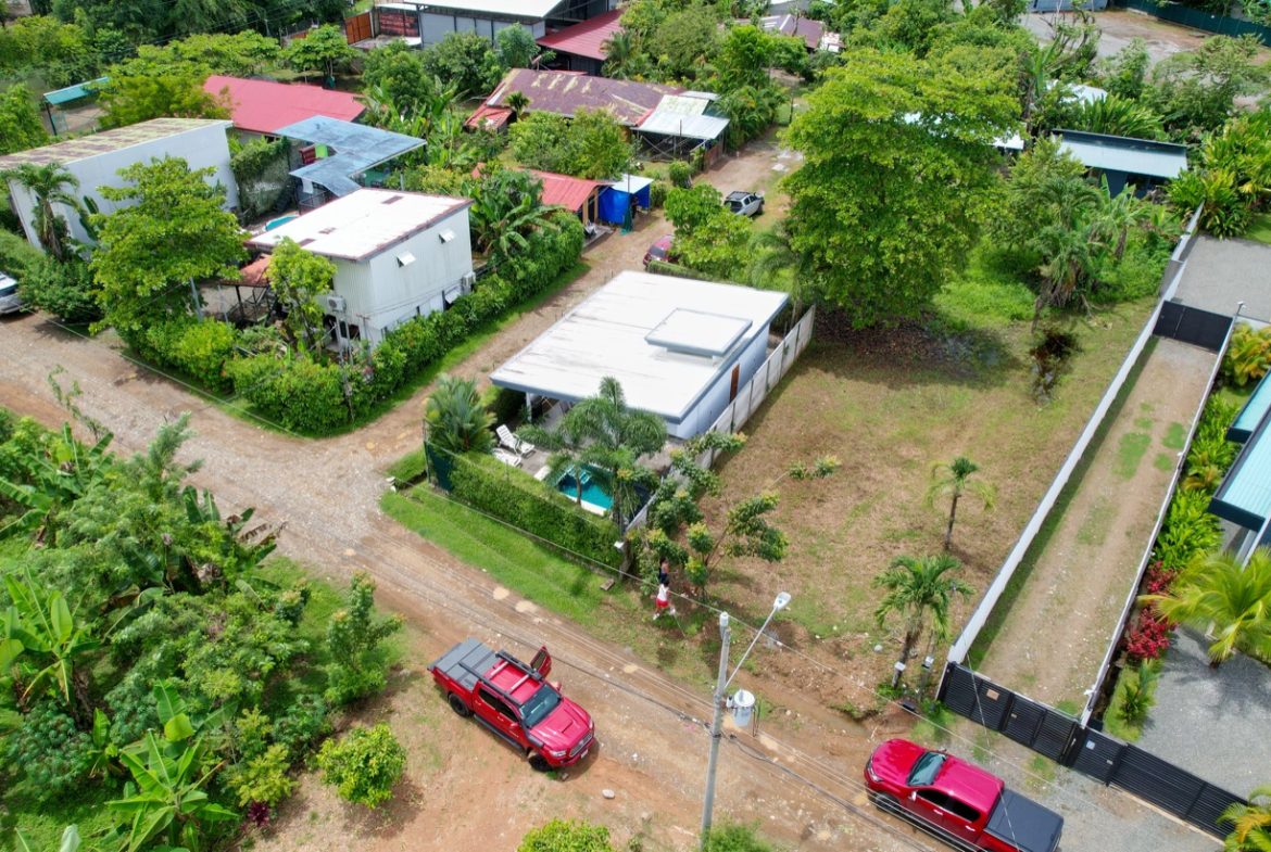 PROPERTY WITH TWO BEDROOM AND POOL WITH CASCADE, IN BAHIA BALLENA – 0.049 ACRES, Uvita, Costa Rica — photo 3