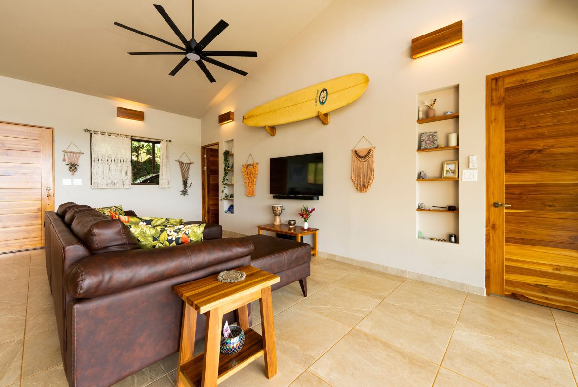 NEW PRIVATE MOUNTAIN HOME WITH OCEAN VIEWS ABOVE LAGUNAS, Uvita, Costa Rica — photo 6