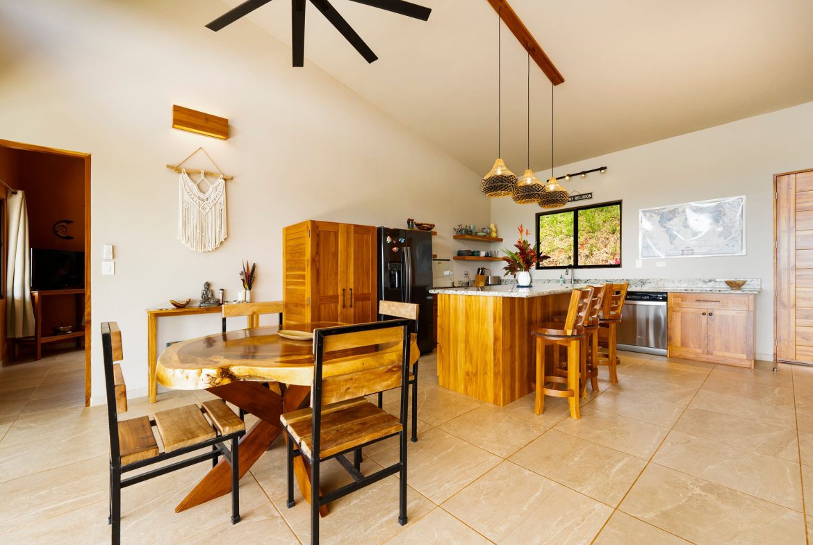 NEW PRIVATE MOUNTAIN HOME WITH OCEAN VIEWS ABOVE LAGUNAS, Uvita, Costa Rica — photo 7