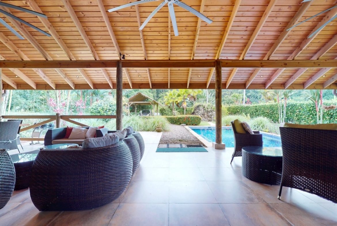 JUNGLE PROPERTY WITH WOOD CABIN  TWO BEDROOM AND POOL, IN OJOCHAL – 1.18 ACRES, Uvita, Costa Rica — photo 6