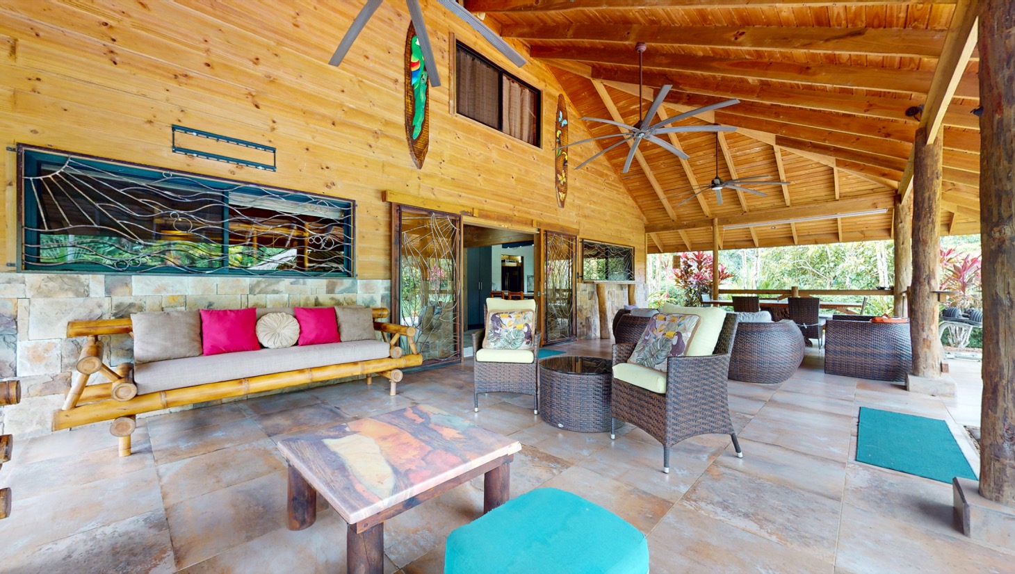 House for sale in Ojochal Costa Rica