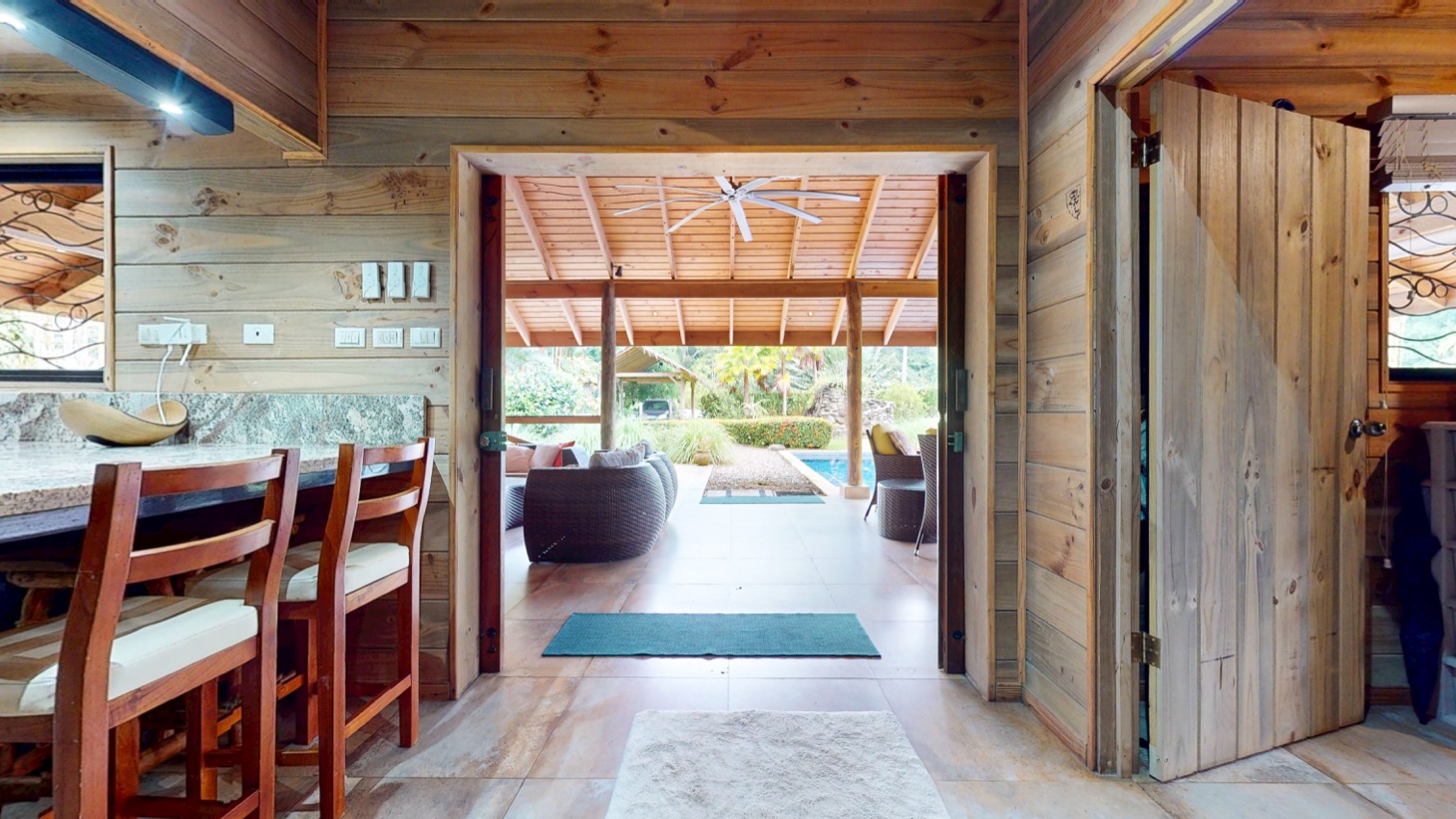 House for sale in Ojochal Costa Rica