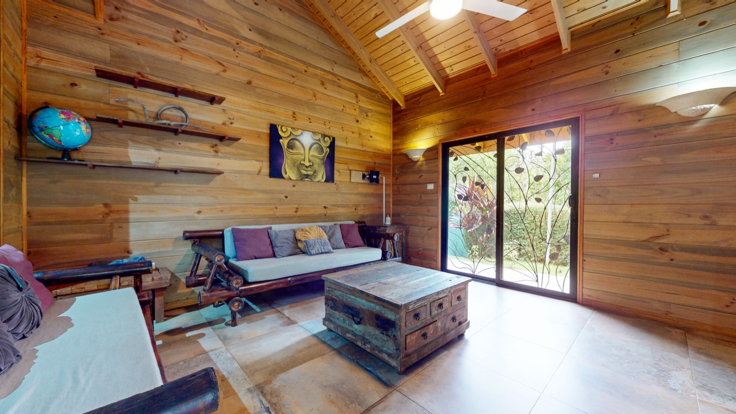 House for sale in Ojochal Costa Rica