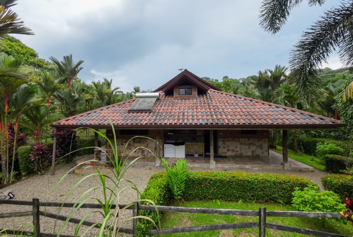 JUNGLE PROPERTY WITH WOOD CABIN  TWO BEDROOM AND POOL, IN OJOCHAL – 1.18 ACRES
