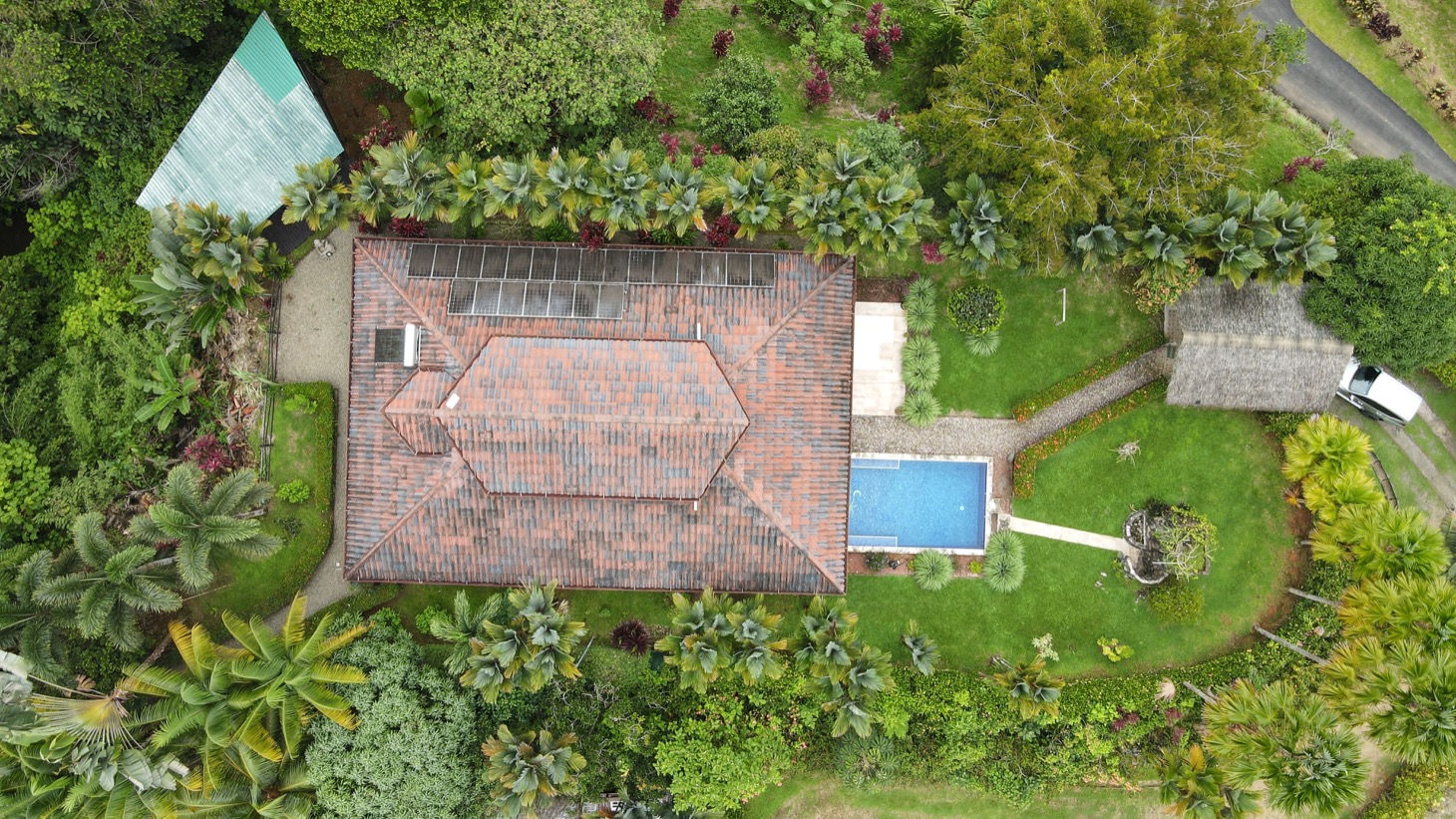 House for sale in Ojochal Costa Rica