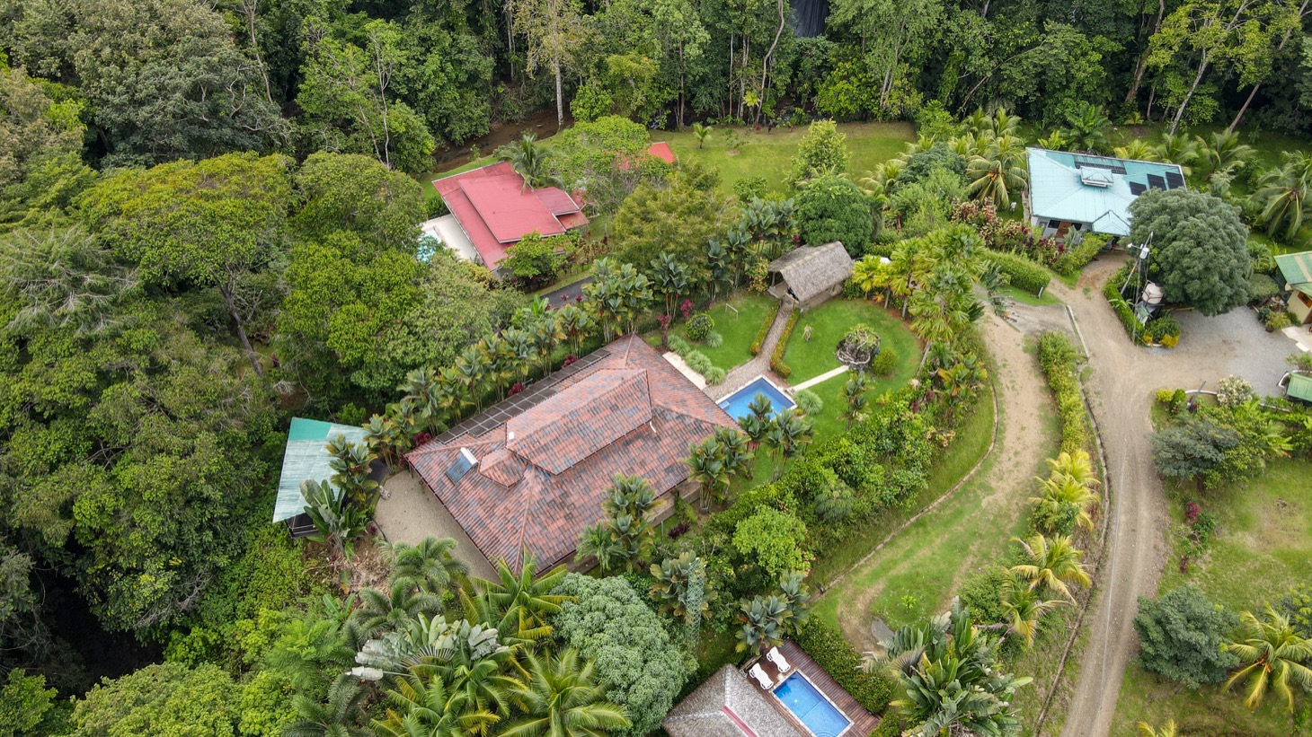 House for sale in Ojochal Costa Rica