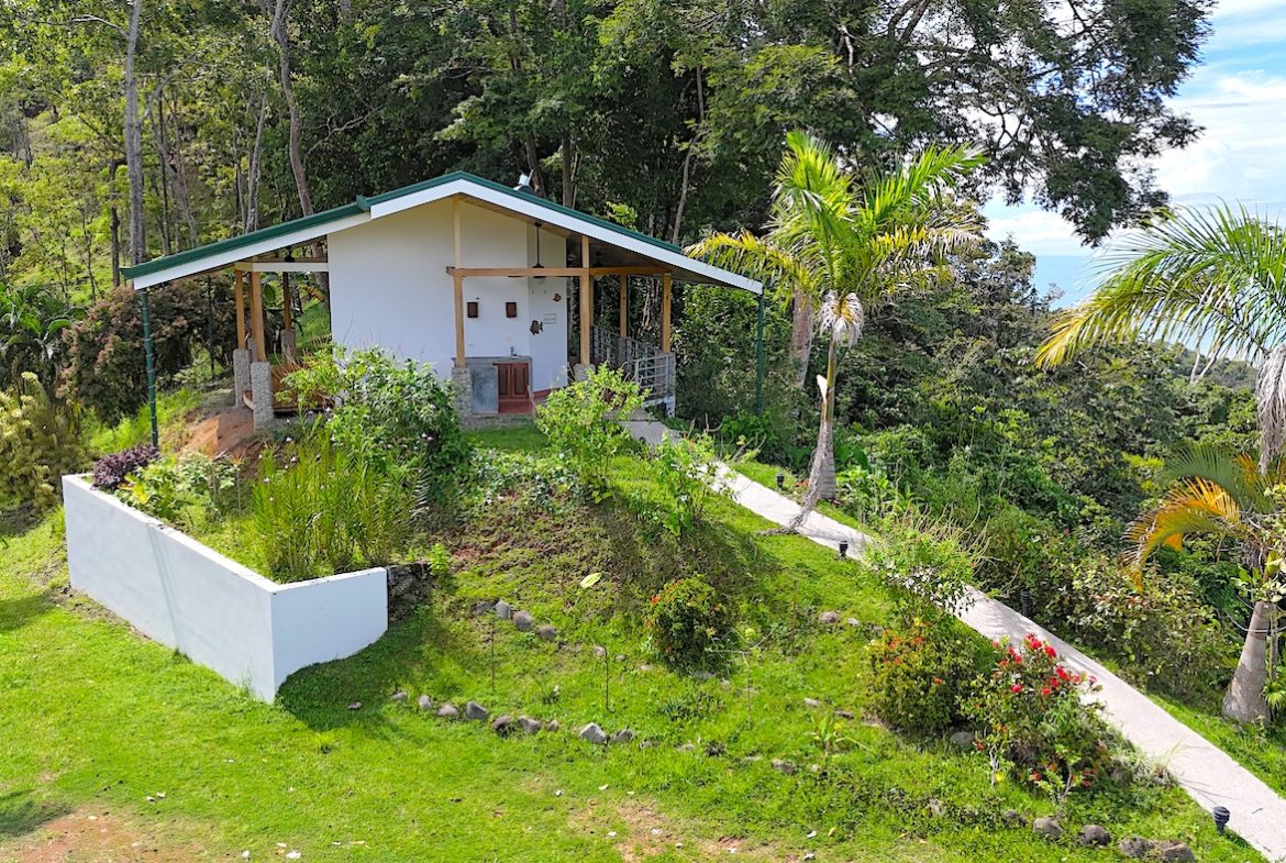 STUNNING 10.9 ACRE LAGUNAS ESTATE PROPERTY WITH CASITA, Uvita, Costa Rica — photo 5