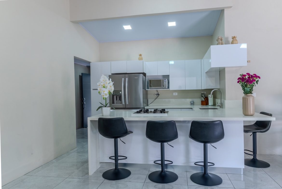 PROPERTY WITH THREE BEDROOM AND GARDEN WITH FRUIT TREES, IN PEÑAS BLANCAS – 0.19 ACRES