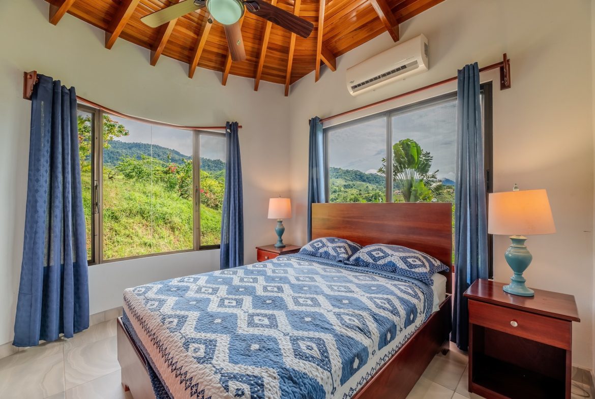 PROPERTY WITH THREE BEDROOM AND EXTRA BUILDING LOTS, IN CHONTALES – 1.37 ACRES, Uvita, Costa Rica — photo 8