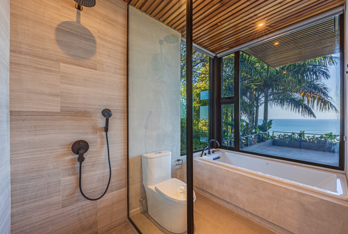 LUXURY PROPERTY WITH FIVE BEDROOM WITH A PANORAMIC VIEWS OF THE SUNSET AND OCEAN CASCADA DE LUZ, IN DOMIICALITO – 1.23 ACRES