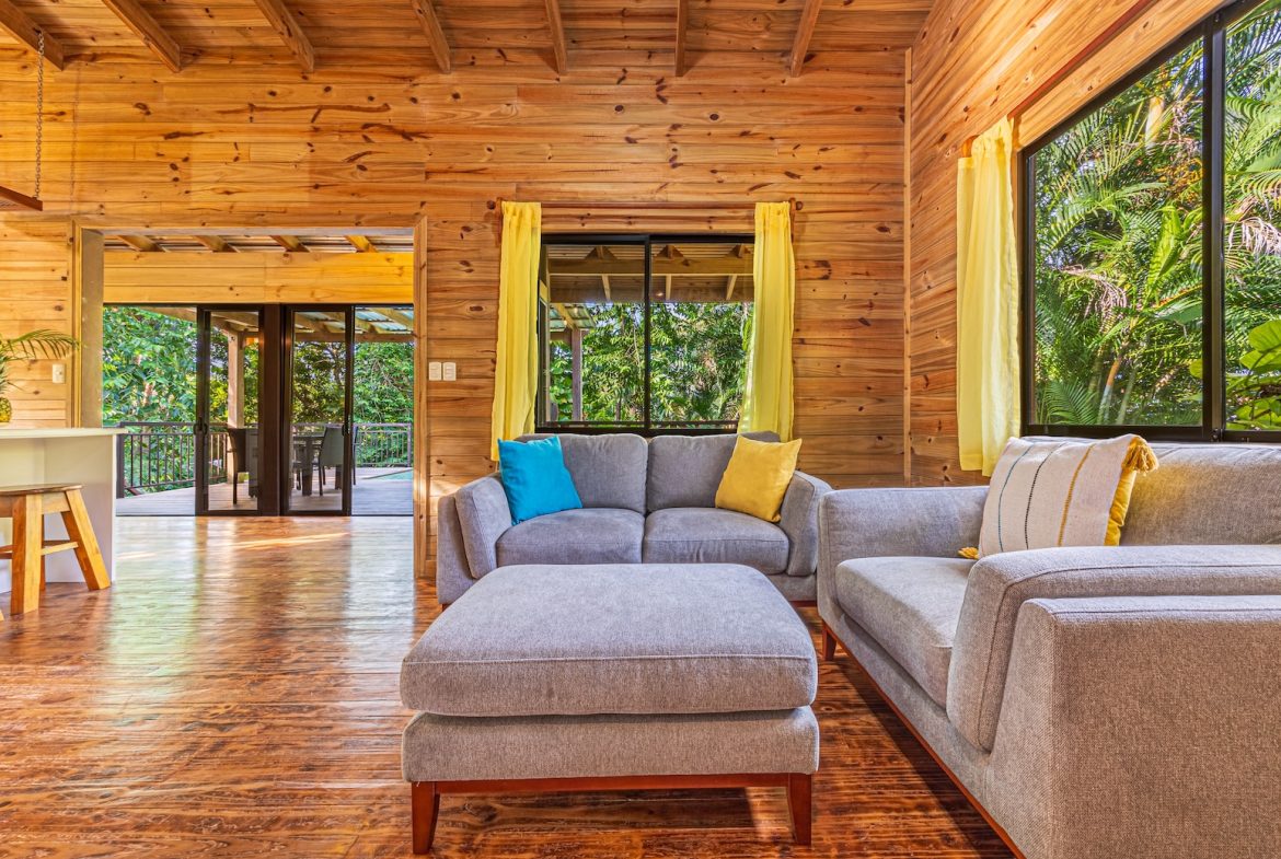PROPERTY WITH THREE BEDROOM AND GUEST HOUSE, IN HATILLO – 0.96 ACRES, Uvita, Costa Rica — photo 5