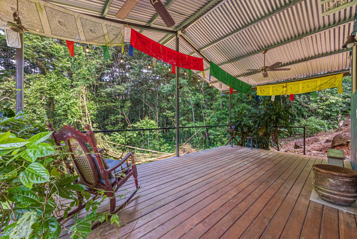JUNGLE PROPERTY WITH EXTRA BUILDING LOTE A STEPS OF THE RIVER, IN CINCO VENTANAS OJOCHAL – 6.93 ACRES