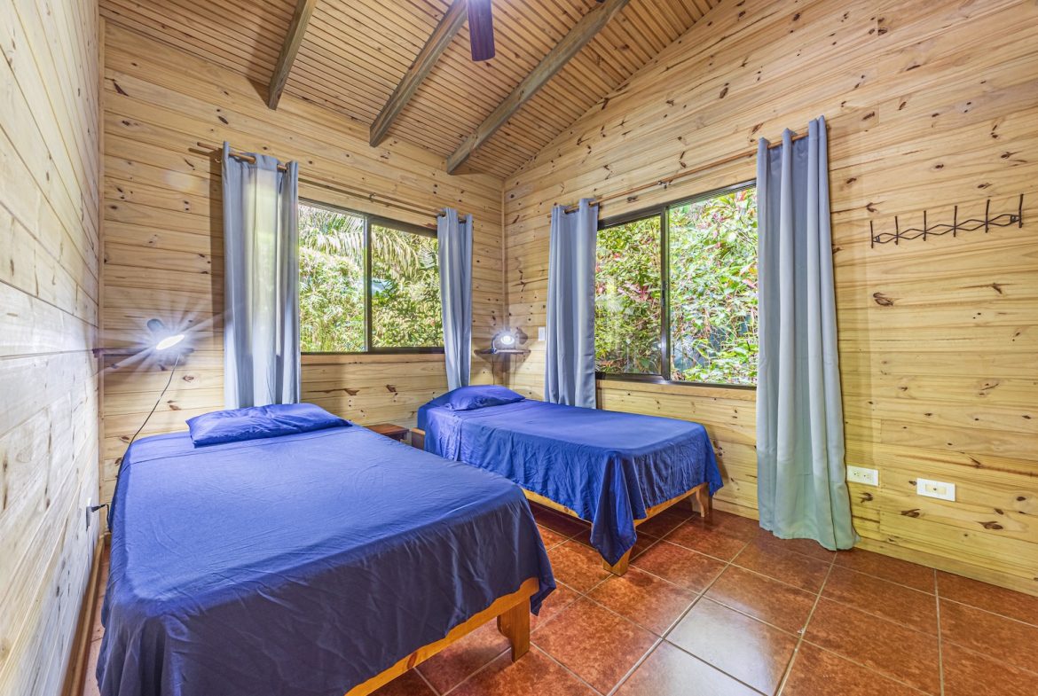 JUNGLE BOUTIQUE HOTEL WITH TWELVE BEDROOMS AND MOUNTAINS VIEWS, IN BAHIA – 7.17 ACRES