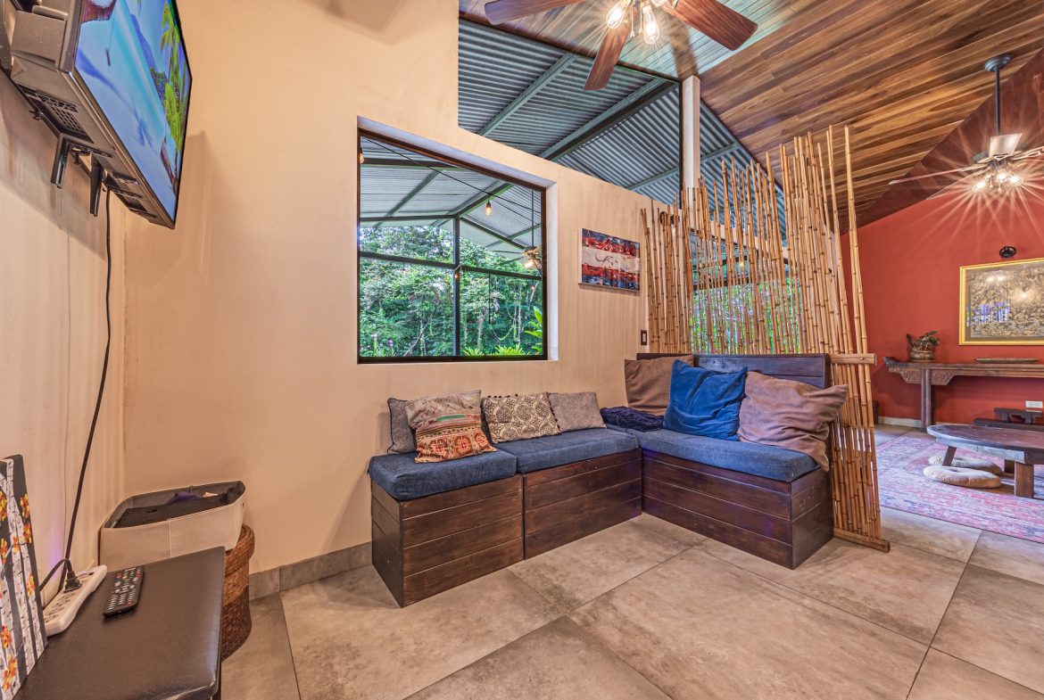 JUNGLE PROPERTY WITH EXTRA BUILDING LOTE A STEPS OF THE RIVER, IN CINCO VENTANAS OJOCHAL – 6.93 ACRES, Uvita, Costa Rica — photo 8