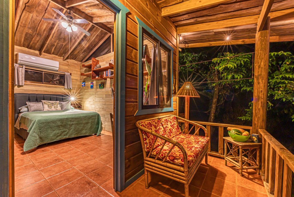 PROPERTY WITH THREE BEDROOM AND GUEST HOUSE, IN HATILLO – 0.96 ACRES
