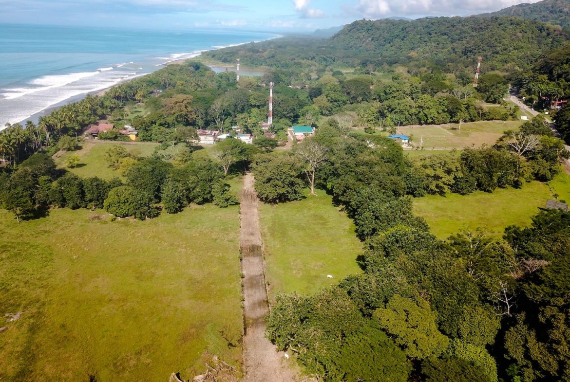 BUILDING PROPERTY IN A STEPS OF DOMINICAL BEACH, IN DOMINICAL – 3.8 ACRES, Uvita, Costa Rica — photo 7
