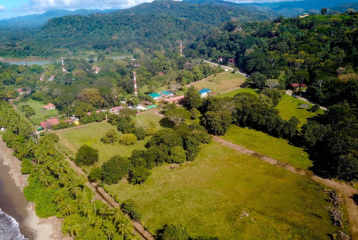 BUILDING PROPERTY IN A STEPS OF DOMINICAL BEACH, IN DOMINICAL – 3.8 ACRES, Uvita, Costa Rica — photo 6