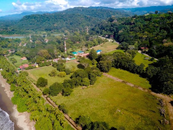 BUILDING PROPERTY IN A STEPS OF DOMINICAL BEACH, IN DOMINICAL – 3.8 ACRES, Dominical, Costa Rica — photo 6
