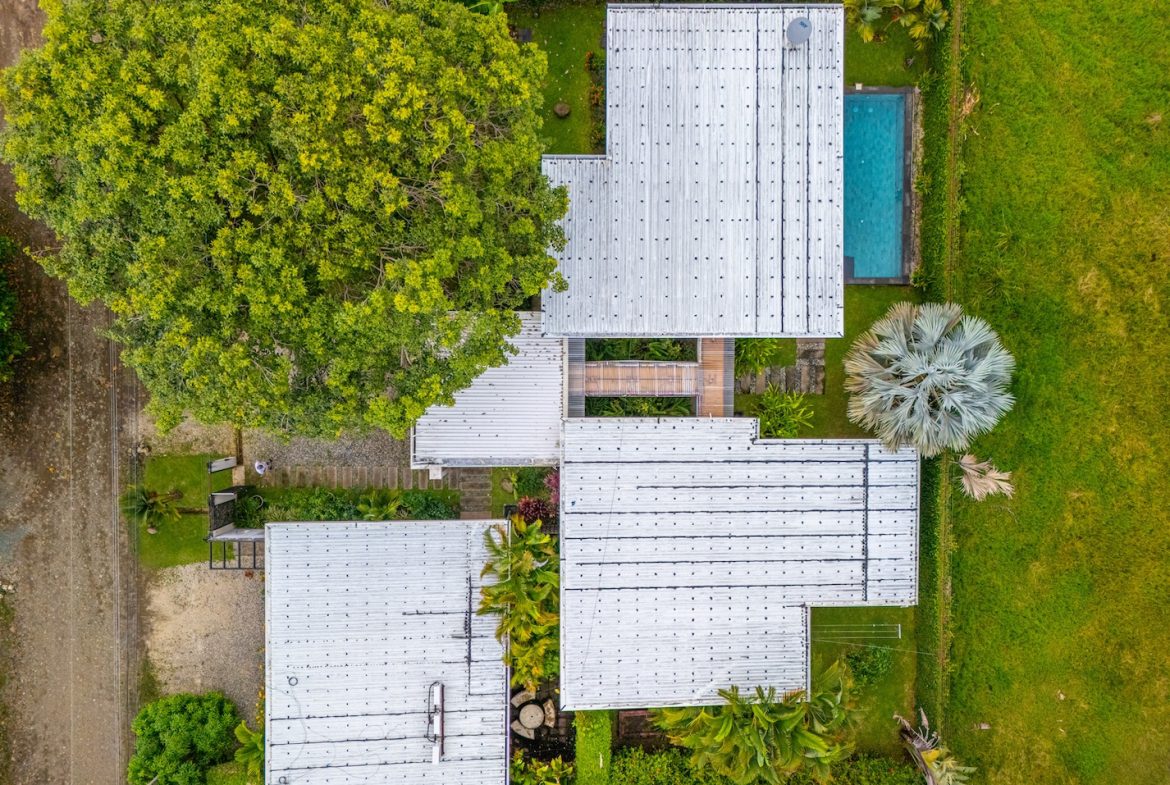 PROPERTY WITH A GUEST HOUSE, IN BAHIA BALLENA CENTER – 0.25 ACRES, Uvita, Costa Rica — photo 2