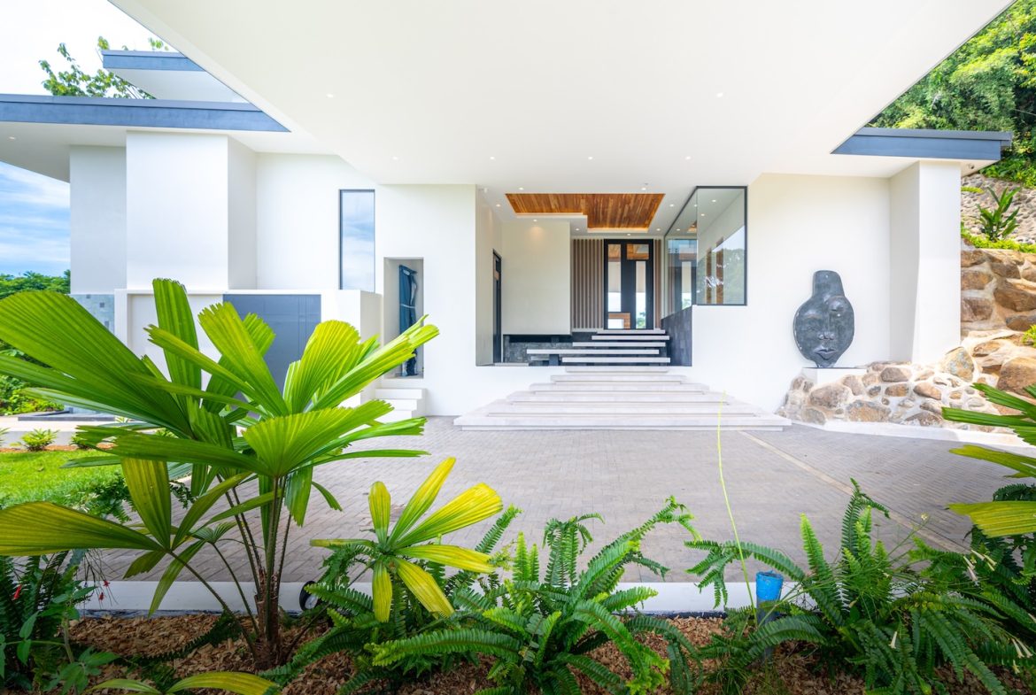 LUXURY PROPERTY WITH FIVE BEDROOM AND PANORAMIC VIEWS OF THE OCEAN, NEAR TO ESCALERAS – 1.36 ACRES, Uvita, Costa Rica — photo 7